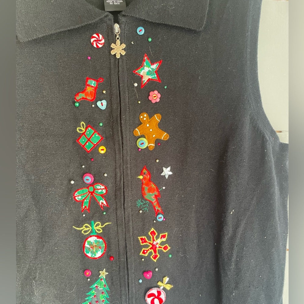 STUDIO JOY CHRISTMAS VEST - Picture 3 of 5